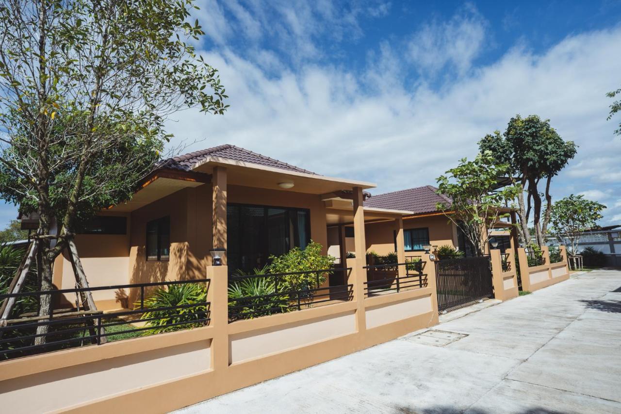 Baan Nern Khao Resort Pattaya Ban Huai Yai Extérieur photo