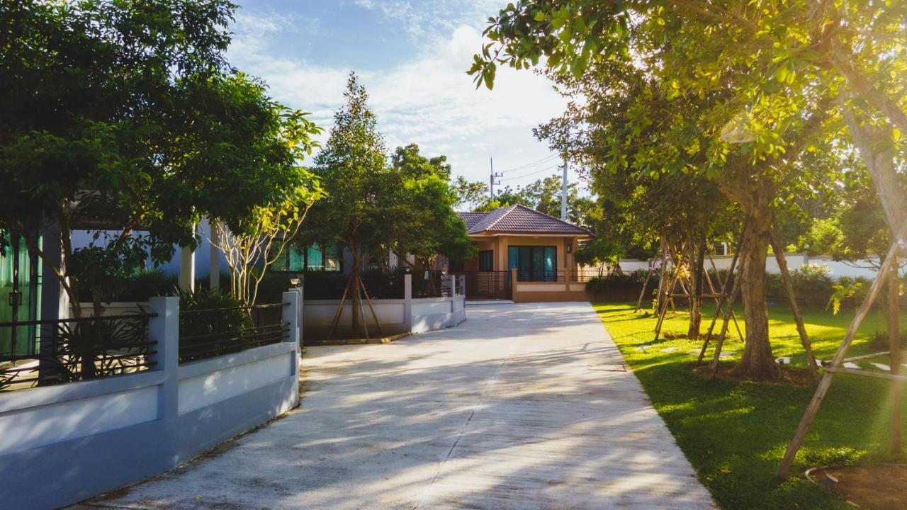 Baan Nern Khao Resort Pattaya Ban Huai Yai Extérieur photo
