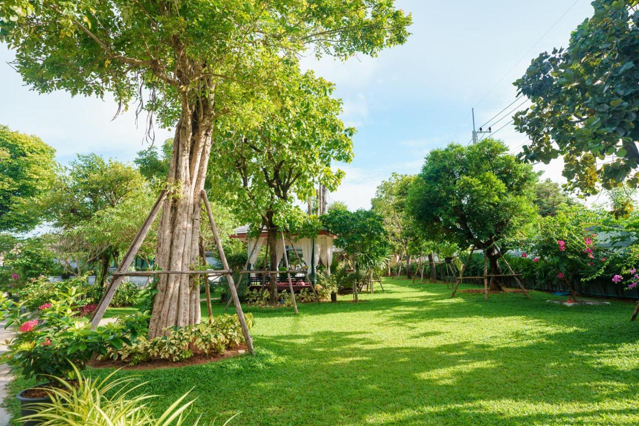 Baan Nern Khao Resort Pattaya Ban Huai Yai Extérieur photo