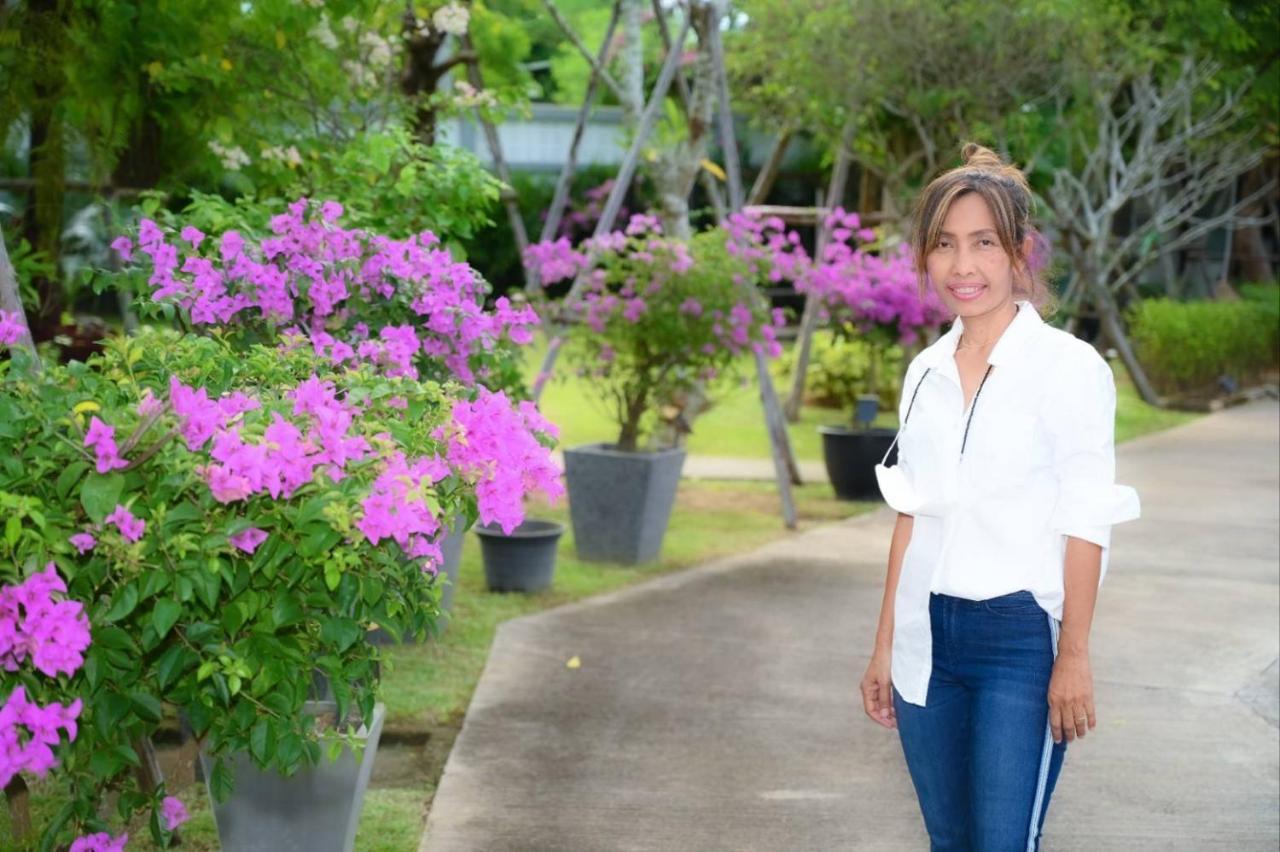 Baan Nern Khao Resort Pattaya Ban Huai Yai Extérieur photo